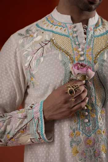 Sanchit Sharma_Ivory Linen Botanical Embroidered Kurta Set _Online_at_Aza_Fashions