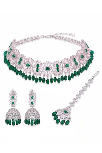 Shop_Mnsh_Silver Plated Rani Emerald Embellished Choker Set _at_Aza_Fashions
