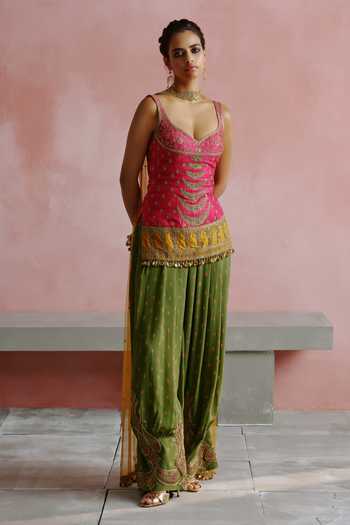 Buy_House Of Arshiyaa_Green Silk, Georgette, Net Sweetheart Neck Dori Embroidered Kurta Pant Set _at_Aza_Fashions