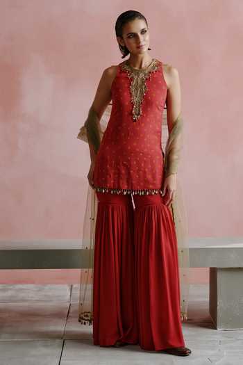 Buy_House Of Arshiyaa_Red Georgette, Net Round Neck Bandhani Pattern Kurta Gharara Set _Online_at_Aza_Fashions