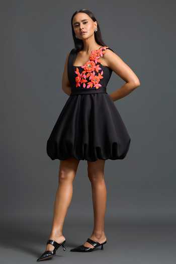 Deepika Arora_Black Scuba Square Neck Floral Embroidered Dress _at_Aza_Fashions