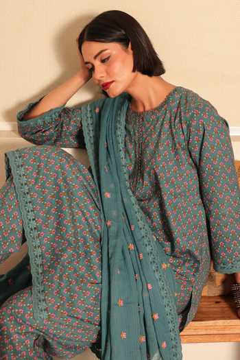 Shop_Gulabo Jaipur_Green Pure , V-neck Naira Floral Print Kurta Set _Online_at_Aza_Fashions