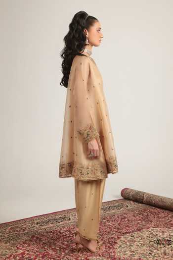 Label Niti Bothra_Ivory Silk, Organza, Tencel Split V-neck Emboridered Short Pheran Kurta Set _at_Aza_Fashions