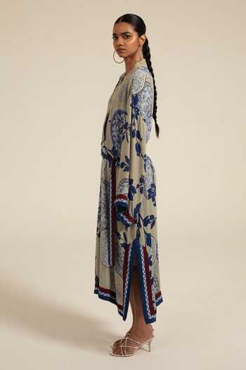 Poonam Dubey_Green Georgette V-neck Varya Kaftan Belted Dress _Online_at_Aza_Fashions