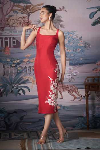 Buy_Amrta By Guneet Kondal_Red Silk Square Neck Scarlet Bloom Embroidered Midi Dress _at_Aza_Fashions