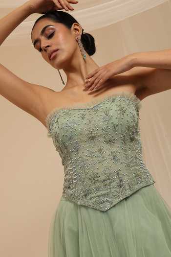 Amrta By Guneet Kondal_Green Chanderi, Tissue, Tulle Sequins, Hawaayein Embellished Corset And Skirt Set _at_Aza_Fashions