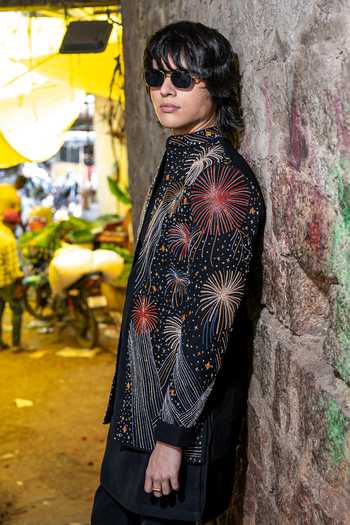 Hilo Design_Black Embroidery Fireveil Hand Bandhgala And Kurta Set _Online_at_Aza_Fashions