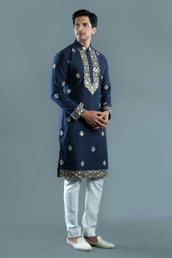 Buy_Varoin Marwah_Blue Silk The Stars Cast Embroidered Kurta Set _Online_at_Aza_Fashions