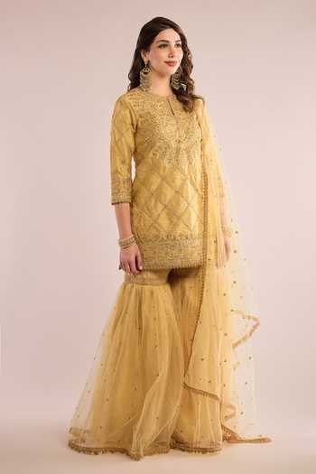 Saina Kapoor_Gold Dupion, Net Round Neck, Yes Checkered Embroidered Kurta Gharara Set _Online_at_Aza_Fashions