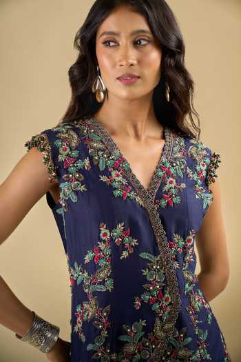 Buy_Prisho_Blue V-neck Dori Embroidered Jacket And Skirt Set 