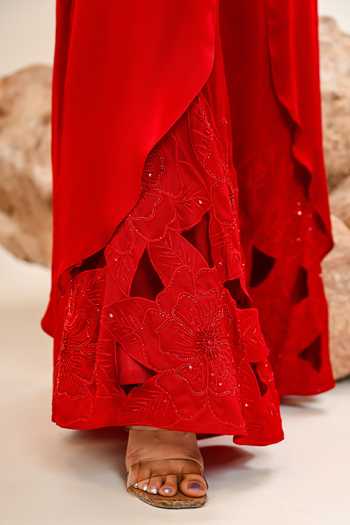 Buy_Day And Mood_Red Silk, Satin Sweetheart Neck Blouse And Cutwork Pant Set 