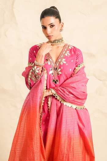 Buy_Nidhika Shekhar_Pink Chanderi V-neck, Yes Gulnaar Mirror Work Kurta Set _Online_at_Aza_Fashions