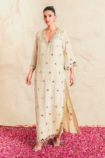 Shop_Nidhika Shekhar_Ivory Shantoon, Georgette V-neck Mehr Embroidered Kurta And Pant Set _Online_at_Aza_Fashions