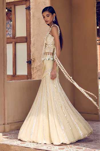 Nidhika Shekhar_Gold Georgette, Shantoon Sweetheart Neck Muktika Pearl Lehenga Saree With Blouse _Online_at_Aza_Fashions
