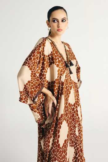 Kamaali Pret_Ivory Satin V-neck Oryx Printed Kaftan And Pant Set _at_Aza_Fashions
