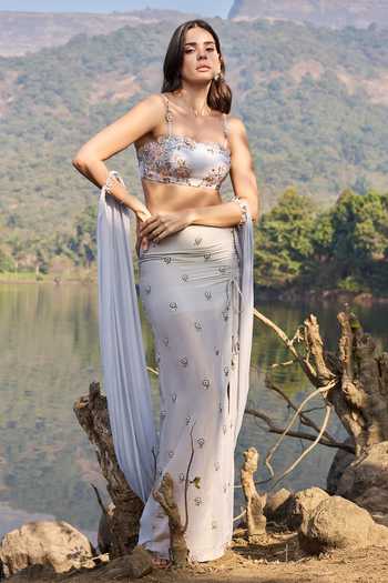 Buy_Aaryaa By Kashveen Kohli_Blue Tissue, Organza Square Neck Selene Hand Work High-waisted Skirt Set _at_Aza_Fashions