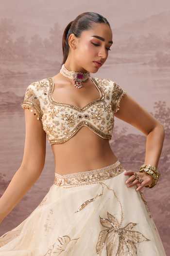 Buy_Parul Gandhi_Ivory , Silk Sweetheart Neck Elaria Embroidered Lehenga Set _Online_at_Aza_Fashions
