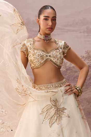 Shop_Parul Gandhi_Ivory , Silk Sweetheart Neck Elaria Embroidered Lehenga Set _Online_at_Aza_Fashions