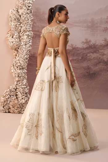 Shop_Parul Gandhi_Ivory , Silk Sweetheart Neck Elaria Embroidered Lehenga Set _at_Aza_Fashions