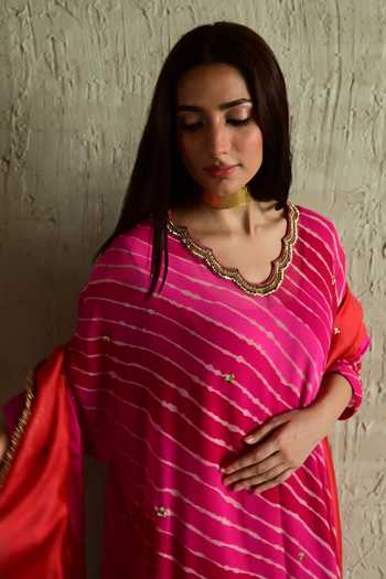 Shorshe Clothing_Pink Georgette Leheriya Pattern Kurta And Pant Set _Online_at_Aza_Fashions