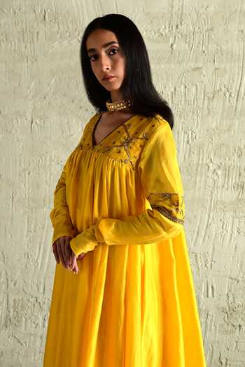 Shorshe Clothing_Yellow Chanderi, Crepe V-neck, Yes Yoke Embroidered Anarkali And Churidar Set _Online_at_Aza_Fashions