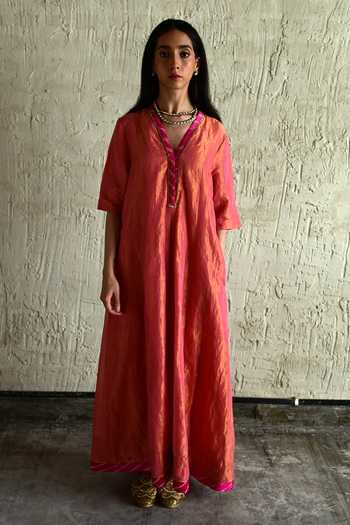 Shorshe Clothing_Pink Tissue V-neck Embroidered Long Tunic _at_Aza_Fashions