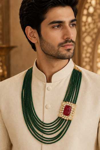 Buy_Vivinia By Vidhi Mehra_Red Layered Green Beaded Kundan Mala _at_Aza_Fashions