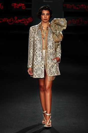 RI.Ritu Kumar_White Silk Collared Neck Mirror Embroidered Jacket _Online_at_Aza_Fashions