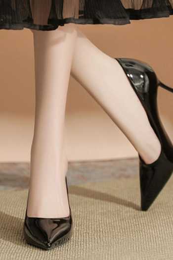 Buy_Ozzaro_Black Bindaas Glossy Patent Heels _Online