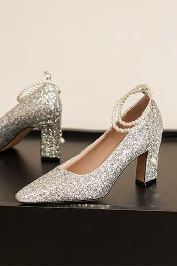 Buy_Ozzaro_Silver Pakeezah Glitter Embellished Heels 