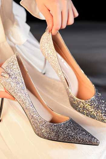 Buy_Ozzaro_Black Adaayein Glitter Shimmer Heels 