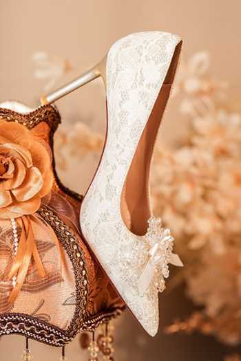 Ozzaro_Gold Heera Phool Pu Leather Heels 