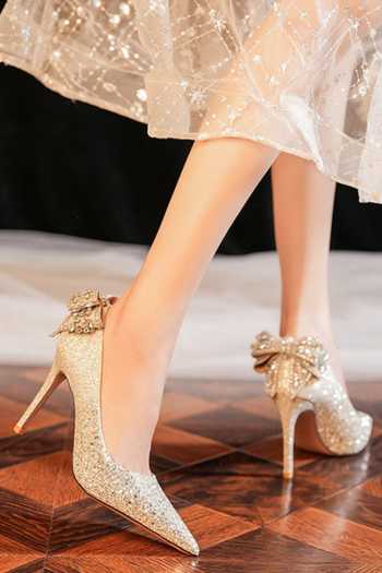 Buy_Ozzaro_Gold Rajkumari Rhinestone Studded Glitter Heels 