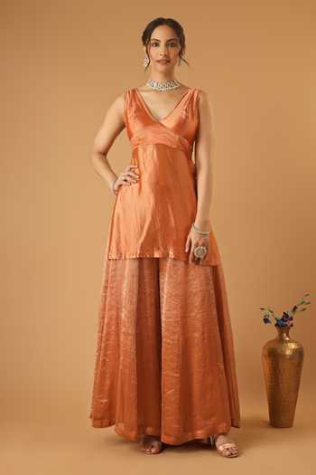 Buy_Vinusto_Orange Silk, Chanderi V-neck Zari Embroidered Kurta Sharara Set _Online_at_Aza_Fashions