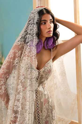 Shehlaa Khan_Cream Lace Sweetheart Neck, Yes Embellished Kurta Sharara Set _Online_at_Aza_Fashions