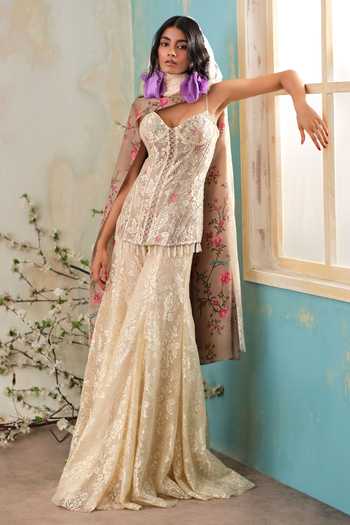 Buy_Shehlaa Khan_Cream Lace Sweetheart Neck, Yes Embellished Kurta Sharara Set _Online_at_Aza_Fashions