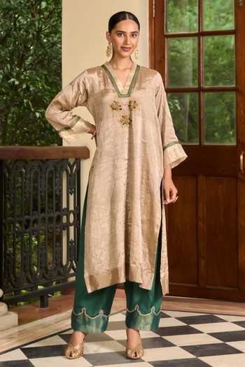 Buy_TA’Assur_Beige Tissue V-neck Hand Embroidered Kurta Set _Online_at_Aza_Fashions