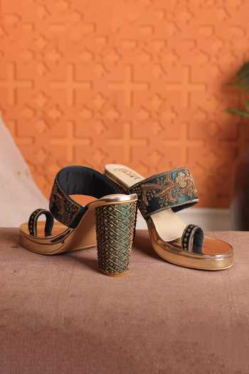 Tiesta_Gold Nazm Zari Embroidered Kolhapuri Block Heels _Online_at_Aza_Fashions