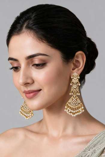Buy_Vivinia By Vidhi Mehra_Gold Plated Jadau Pearl Geometric Earrings _at_Aza_Fashions