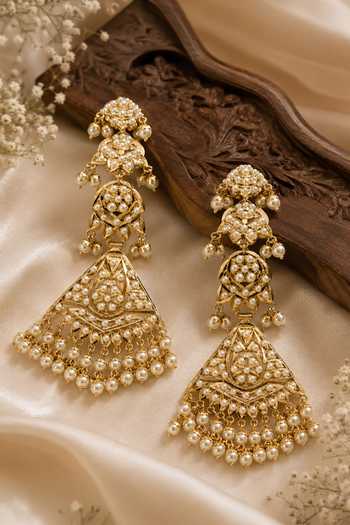 Shop_Vivinia By Vidhi Mehra_Gold Plated Jadau Pearl Geometric Earrings _at_Aza_Fashions