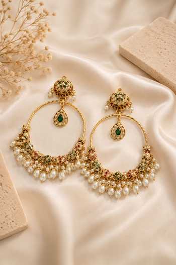 Shop_Vivinia By Vidhi Mehra_Multi Color Jadau Pearl Oversized Hoop Earrings _at_Aza_Fashions