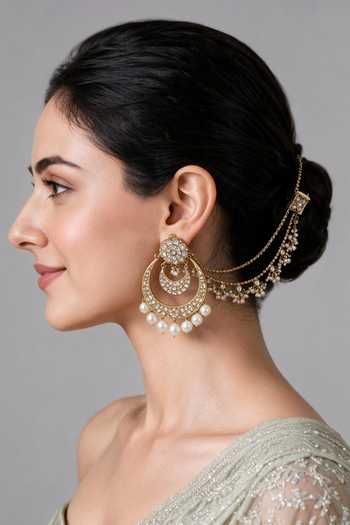 Buy_Vivinia By Vidhi Mehra_Gold Plated Kundan Pearl Chandbali Earrings With Chains _at_Aza_Fashions