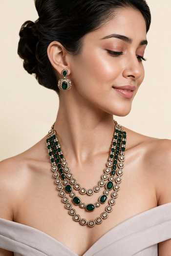 Buy_Vivinia By Vidhi Mehra_Emerald Green Moissanite Three-layered Necklace Set _at_Aza_Fashions