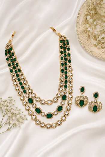 Shop_Vivinia By Vidhi Mehra_Emerald Green Moissanite Three-layered Necklace Set _at_Aza_Fashions