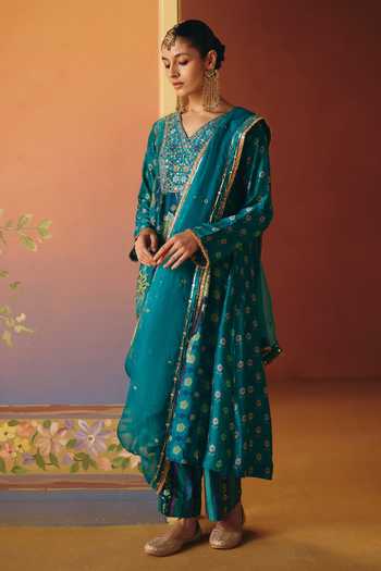 Shop_Drishti & Zahabia_Blue Silk, Organza, Crepe, Dupion V-neck, Yes Mahi Phulkari Print Kurta Set _at_Aza_Fashions
