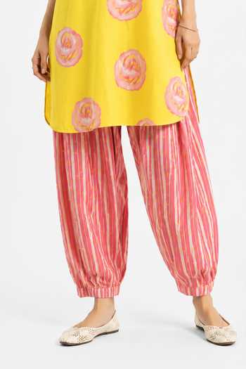 Shop_Poppi_Yellow Cotton Mandarin Collar, Split Gulaabo Sitaabo Printed Kurta And Salwar Set _Online_at_Aza_Fashions