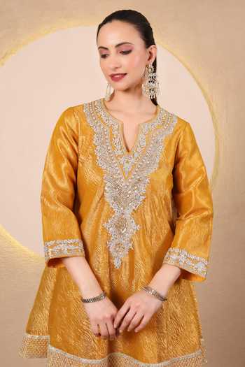 Shop_Tanu Malhotra_Yellow Tissue, Satin, Modal, Net Split V-neck, Neckline Embroidered Kurta Set _Online_at_Aza_Fashions