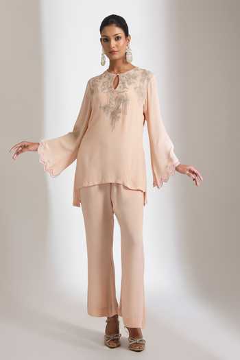 Buy_Tanu Malhotra_Peach Crepe Keyhole Neck Florette Embroidered Top And Pant Set _at_Aza_Fashions