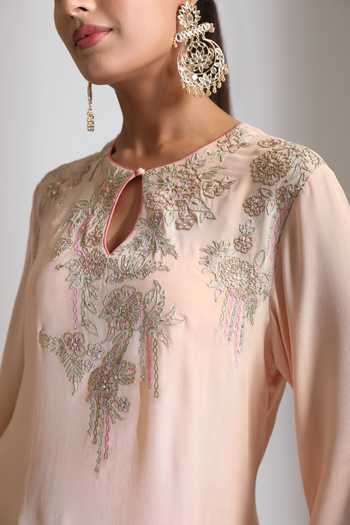 Buy_Tanu Malhotra_Peach Crepe Keyhole Neck Florette Embroidered Top And Pant Set 