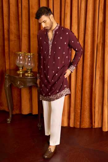 Arihant Rai Sinha_Wine Silk Floral Scattered Embroidered Kurta Set _at_Aza_Fashions